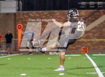Thumbnail 2 in Glendora @ Crespi photogallery.