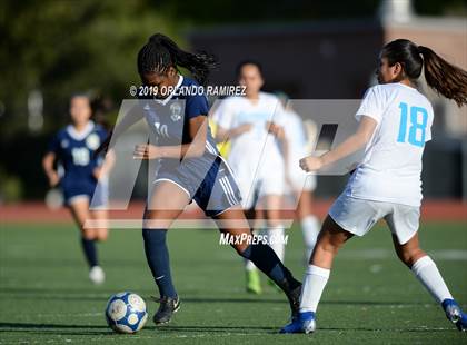 Thumbnail 3 in San Ysidro @ Mater Dei Catholic photogallery.