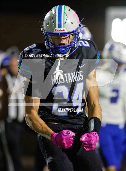 Thumbnail 2 in Kearney @ Millard North photogallery.