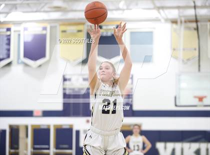 Thumbnail 1 in Fairfield Union @ Teays Valley photogallery.