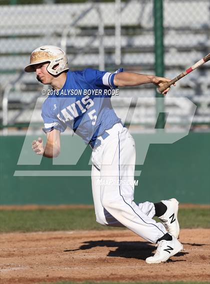 Thumbnail 1 in Davis vs. Tracy (The Boras Classic) photogallery.