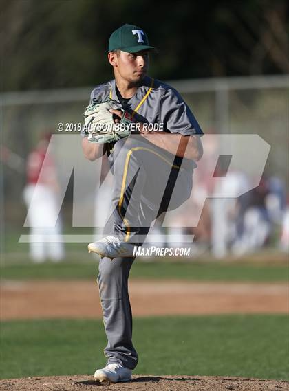 Thumbnail 3 in Davis vs. Tracy (The Boras Classic) photogallery.
