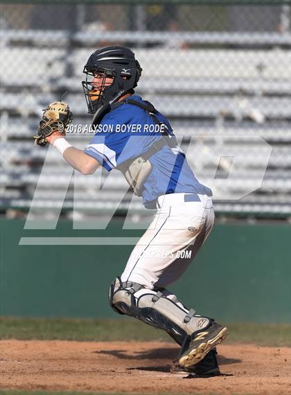 Thumbnail 2 in Davis vs. Tracy (The Boras Classic) photogallery.