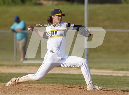 Thumbnail 3 in Shoreham Wading River vs Center Moriches photogallery.