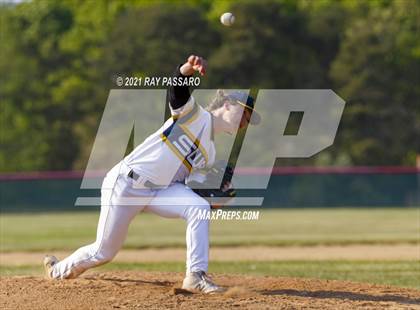 Thumbnail 2 in Shoreham Wading River vs Center Moriches photogallery.