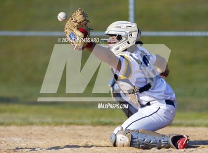 Thumbnail 2 in Shoreham Wading River vs Center Moriches photogallery.
