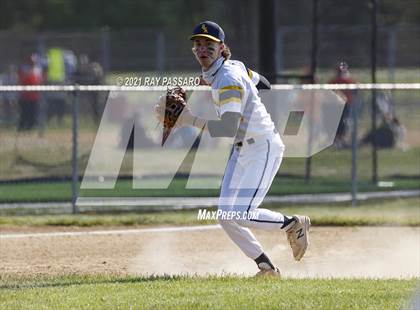 Thumbnail 3 in Shoreham Wading River vs Center Moriches photogallery.