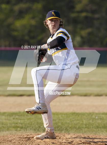 Thumbnail 3 in Shoreham Wading River vs Center Moriches photogallery.
