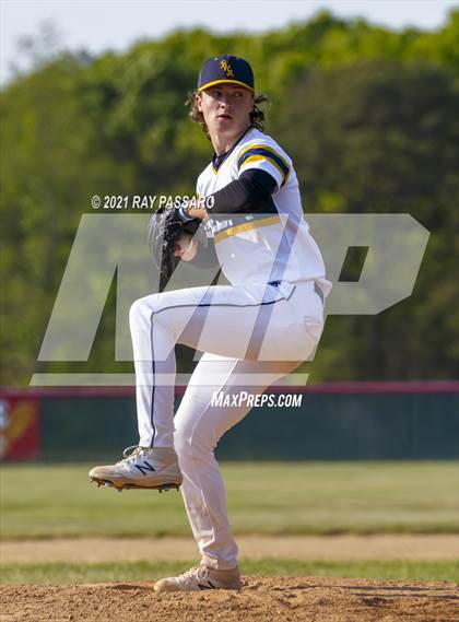 Thumbnail 1 in Shoreham Wading River vs Center Moriches photogallery.
