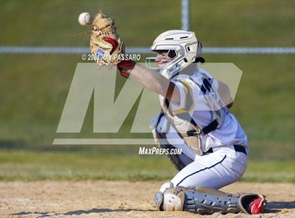 Thumbnail 3 in Shoreham Wading River vs Center Moriches photogallery.