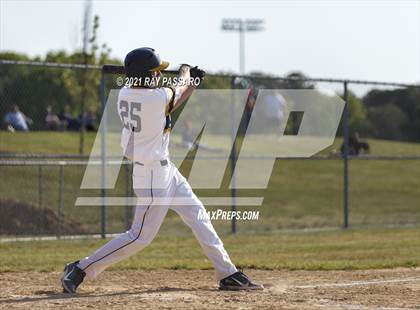 Thumbnail 2 in Shoreham Wading River vs Center Moriches photogallery.