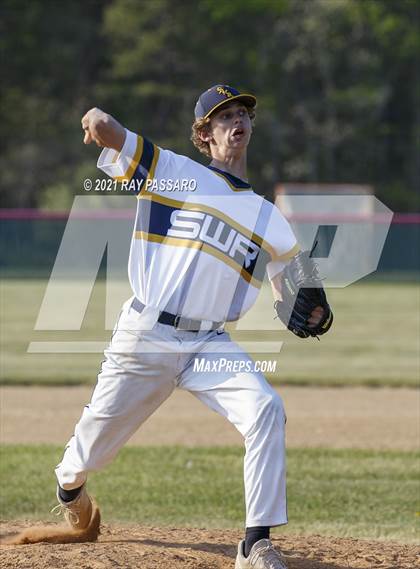Thumbnail 2 in Shoreham Wading River vs Center Moriches photogallery.