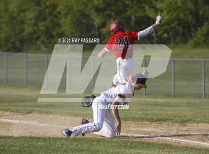 Thumbnail 1 in Shoreham Wading River vs Center Moriches photogallery.
