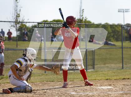 Thumbnail 2 in Shoreham Wading River vs Center Moriches photogallery.