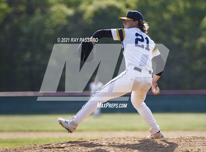 Thumbnail 3 in Shoreham Wading River vs Center Moriches photogallery.