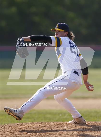 Thumbnail 1 in Shoreham Wading River vs Center Moriches photogallery.
