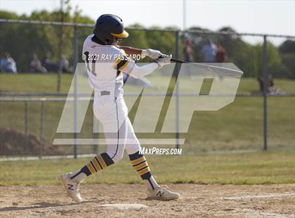 Thumbnail 2 in Shoreham Wading River vs Center Moriches photogallery.