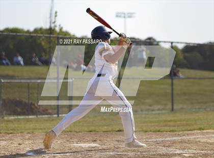 Thumbnail 3 in Shoreham Wading River vs Center Moriches photogallery.