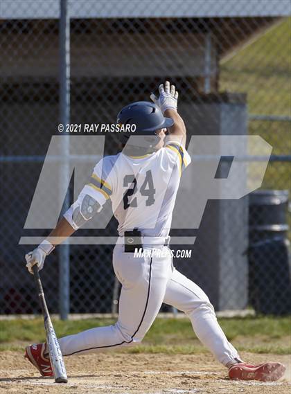 Thumbnail 1 in Shoreham Wading River vs Center Moriches photogallery.