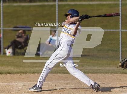 Thumbnail 2 in Shoreham Wading River vs Center Moriches photogallery.