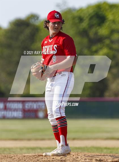 Thumbnail 3 in Shoreham Wading River vs Center Moriches photogallery.