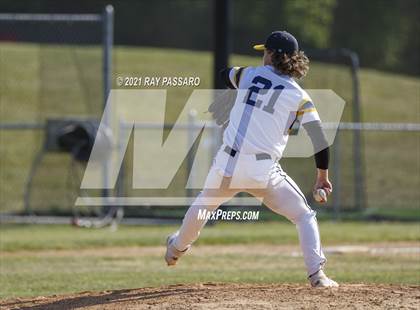 Thumbnail 2 in Shoreham Wading River vs Center Moriches photogallery.