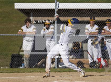 Thumbnail 2 in Shoreham Wading River vs Center Moriches photogallery.