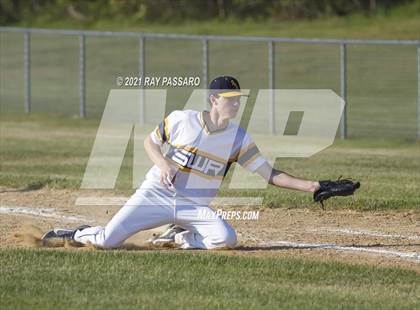 Thumbnail 3 in Shoreham Wading River vs Center Moriches photogallery.
