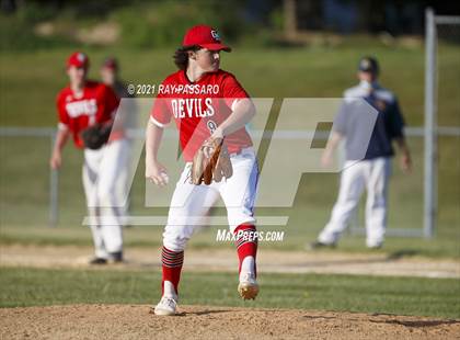 Thumbnail 3 in Shoreham Wading River vs Center Moriches photogallery.