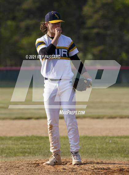 Thumbnail 3 in Shoreham Wading River vs Center Moriches photogallery.