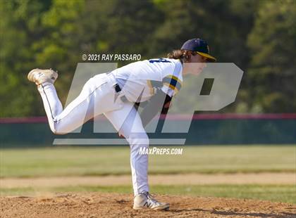 Thumbnail 3 in Shoreham Wading River vs Center Moriches photogallery.