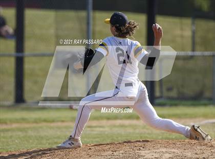 Thumbnail 1 in Shoreham Wading River vs Center Moriches photogallery.