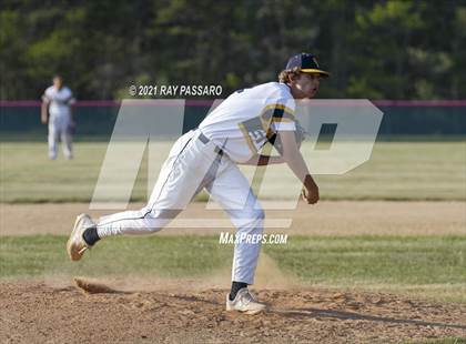 Thumbnail 2 in Shoreham Wading River vs Center Moriches photogallery.