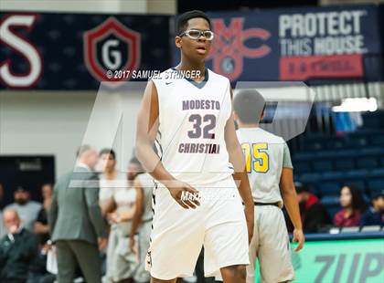 Thumbnail 2 in Modesto Christian vs. Newark Memorial (MaxPreps MLK Classic) photogallery.