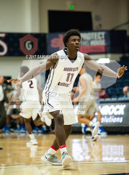 Thumbnail 2 in Modesto Christian vs. Newark Memorial (MaxPreps MLK Classic) photogallery.