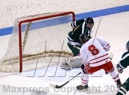 Thumbnail 3 in Fairfield Prep vs Hamden (CIAC Division I Quarterfinal) photogallery.