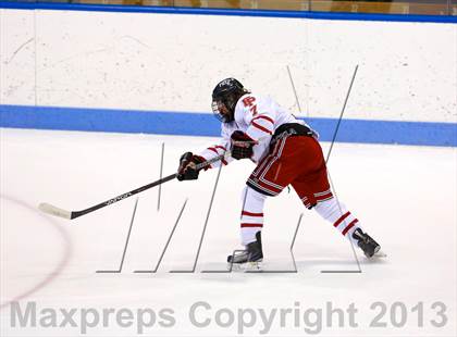 Thumbnail 3 in Fairfield Prep vs Hamden (CIAC Division I Quarterfinal) photogallery.