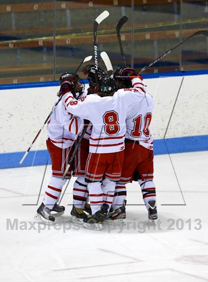 Thumbnail 3 in Fairfield Prep vs Hamden (CIAC Division I Quarterfinal) photogallery.