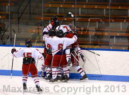 Thumbnail 3 in Fairfield Prep vs Hamden (CIAC Division I Quarterfinal) photogallery.