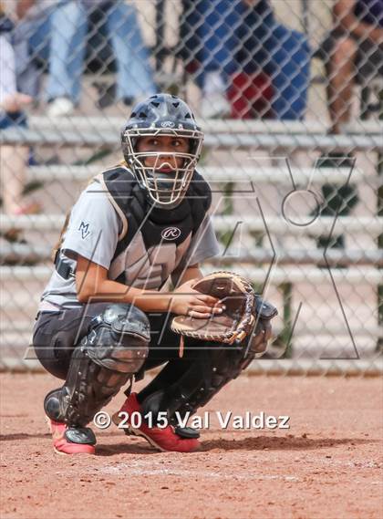 Thumbnail 3 in Mountain View vs Sabino (Tucson Badger Invitational) photogallery.