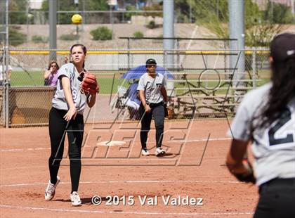 Thumbnail 3 in Mountain View vs Sabino (Tucson Badger Invitational) photogallery.