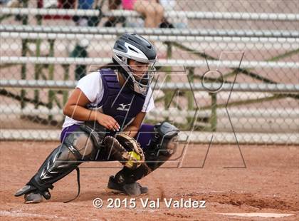 Thumbnail 3 in Mountain View vs Sabino (Tucson Badger Invitational) photogallery.