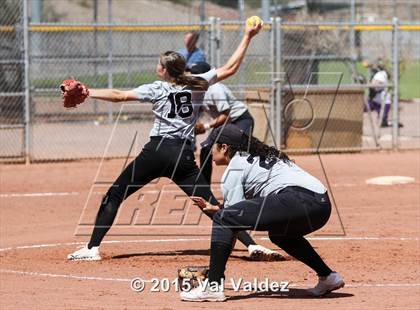 Thumbnail 3 in Mountain View vs Sabino (Tucson Badger Invitational) photogallery.