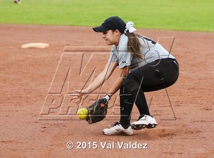 Thumbnail 3 in Mountain View vs Sabino (Tucson Badger Invitational) photogallery.