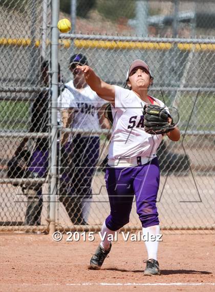 Thumbnail 1 in Mountain View vs Sabino (Tucson Badger Invitational) photogallery.