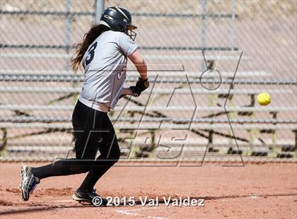Thumbnail 3 in Mountain View vs Sabino (Tucson Badger Invitational) photogallery.