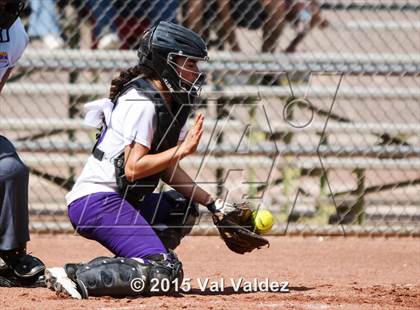 Thumbnail 1 in Mountain View vs Sabino (Tucson Badger Invitational) photogallery.