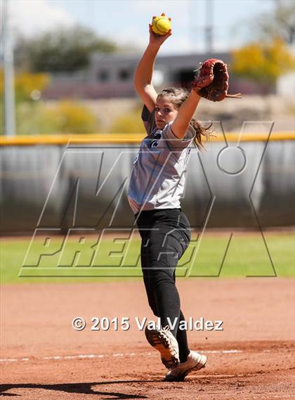 Thumbnail 1 in Mountain View vs Sabino (Tucson Badger Invitational) photogallery.