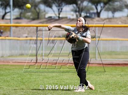 Thumbnail 1 in Mountain View vs Sabino (Tucson Badger Invitational) photogallery.