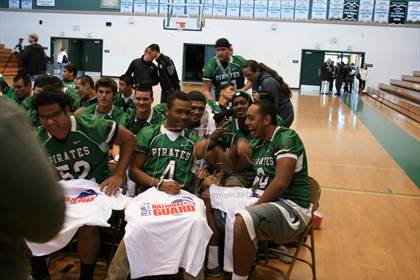 Thumbnail 3 in Oceanside TOC Ceremony photogallery.